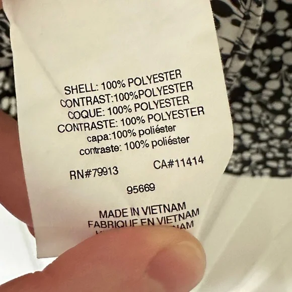 Motherhood Maternity black and white floral blouse, size XL - Picture 8 of 8